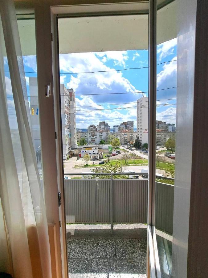 Lidda Apartment In Residential Area Варна Экстерьер фото